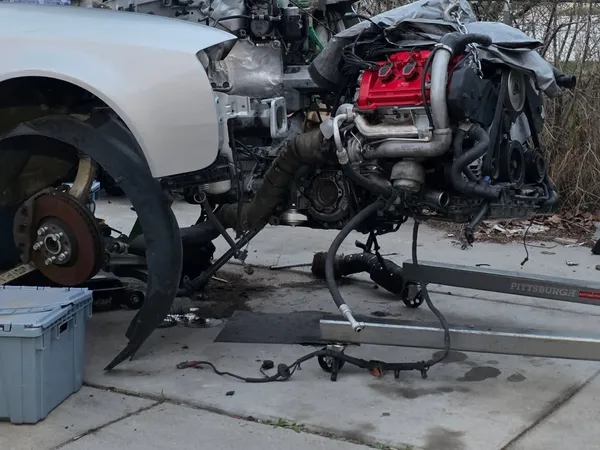 Motor & Transmission Pull